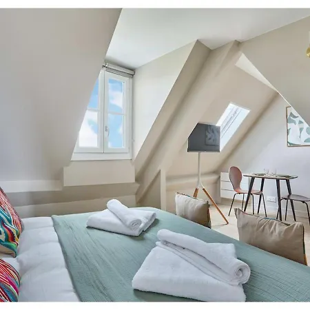 Daire Charming Center Of Le Marais